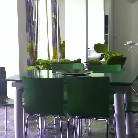 Apartament Akrotiriya *